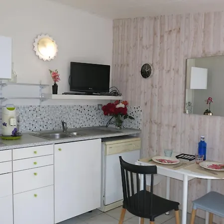 度假居 Roses Tremieres By Interhome