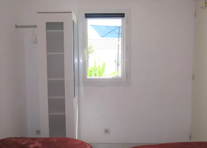 בית נופש Roses Tremieres By Interhome *